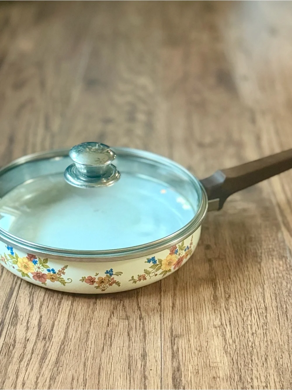 Vintage 70's JMP Sweet Flowers Floral Enamelware Pan Lid Retro Cookware Set